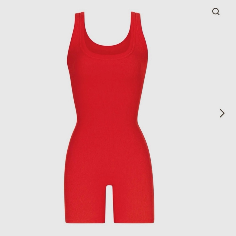 NWOT Skims cotton rib onesie ruby red Size M